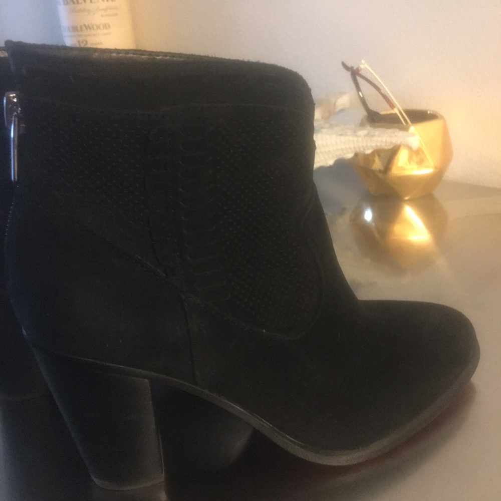 Vince Camuto black booties